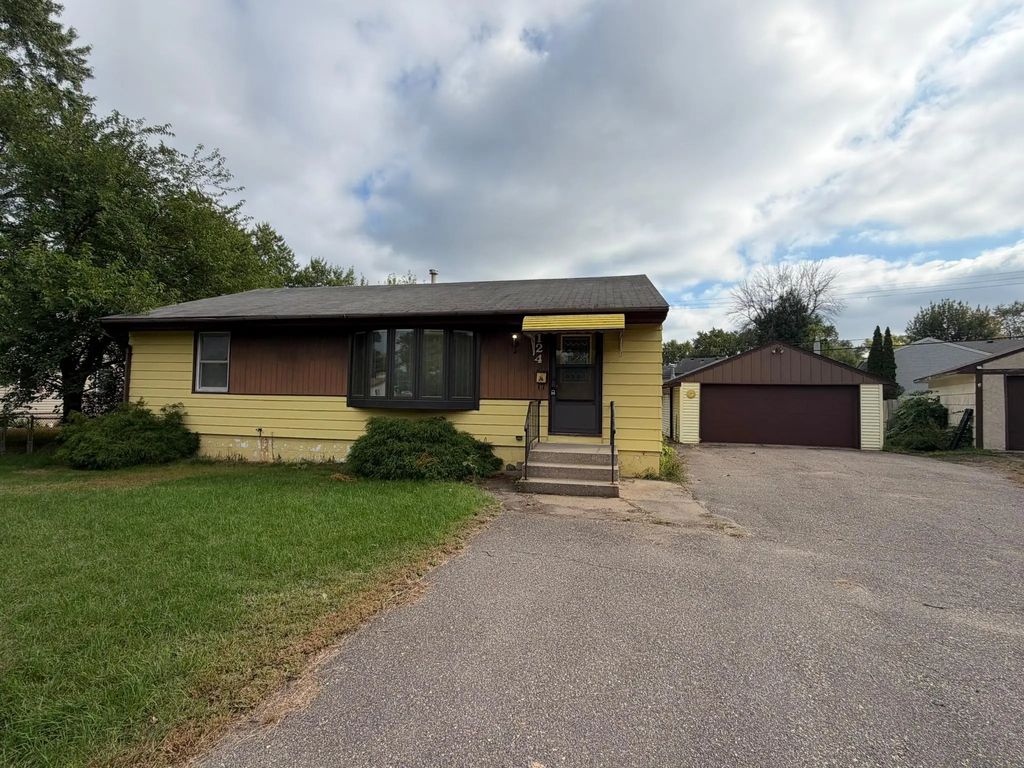 124 Gibraltar Road, Fridley