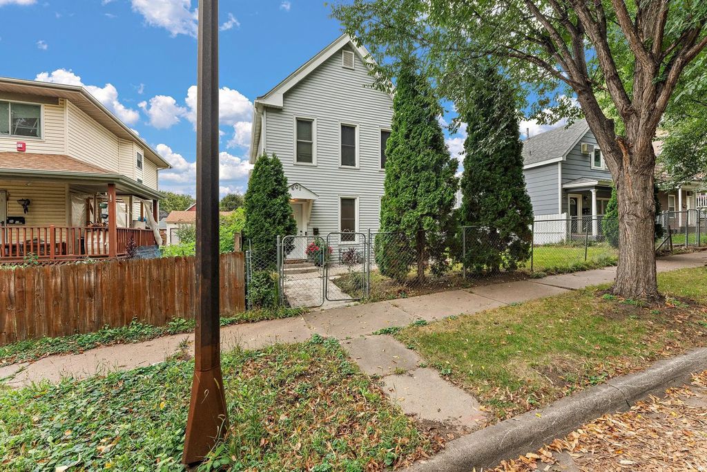 601 Sims Avenue, Saint Paul