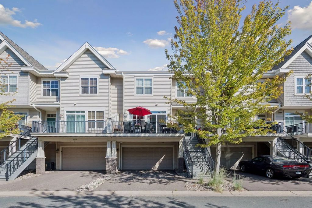 8068 Magnolia Lane N 161, Maple Grove