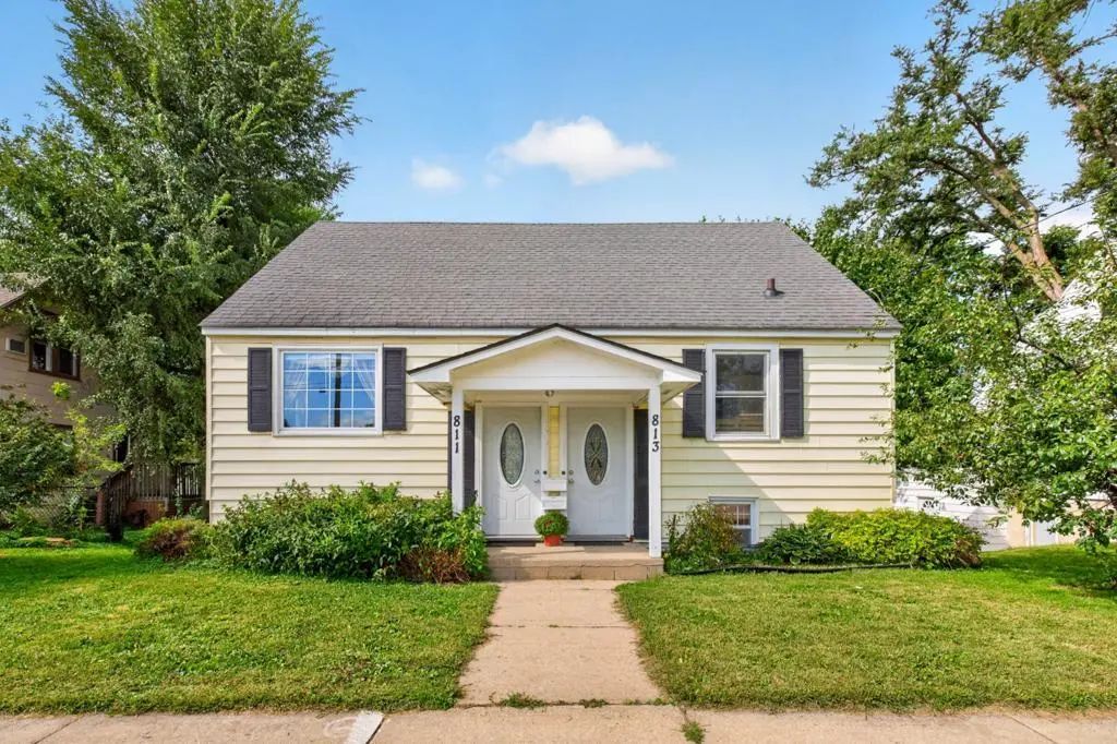 813 4th Avenue Nw, Rochester