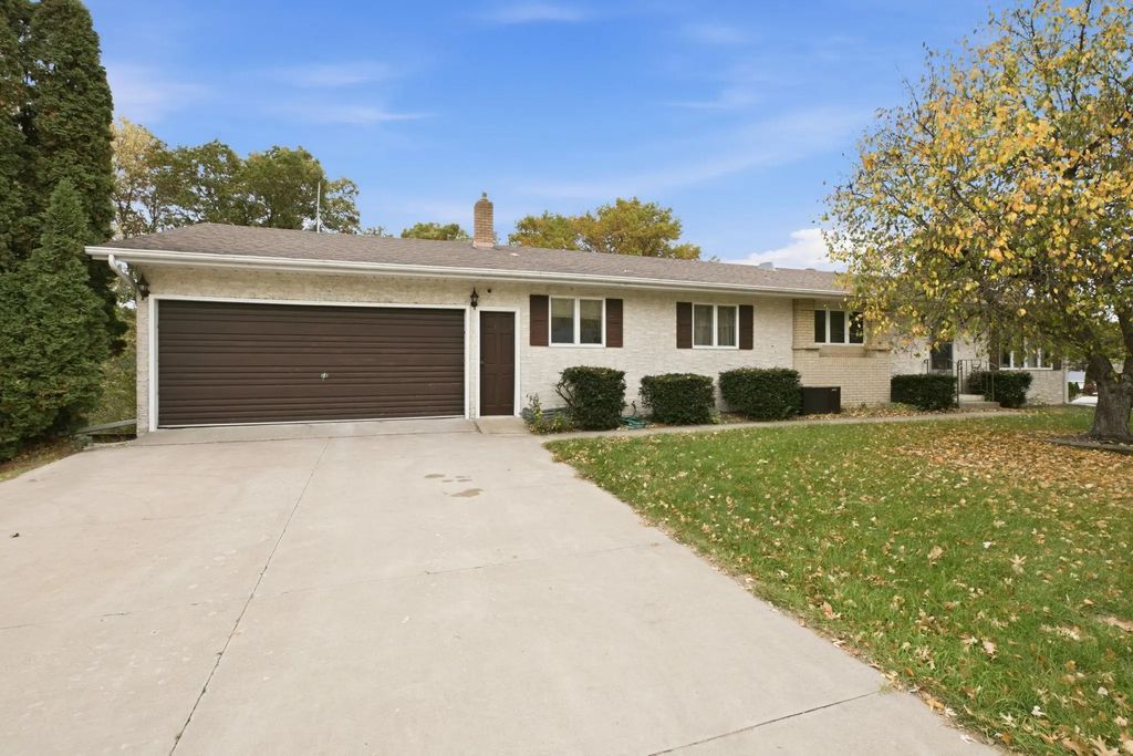 16491 254th Avenue Nw, Big Lake