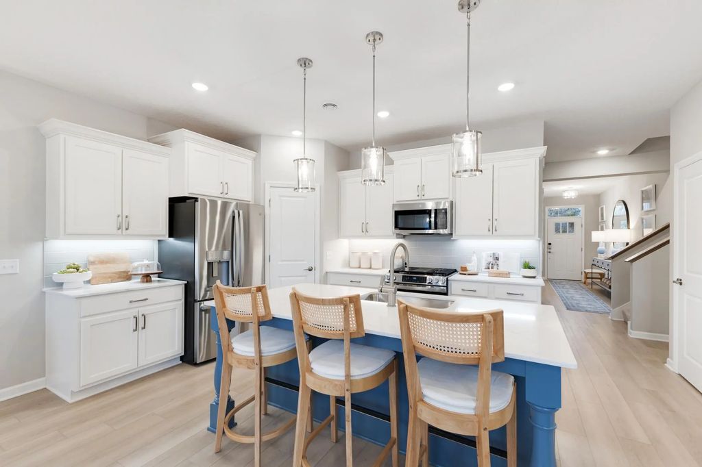 3687 Fenview Court, Waconia