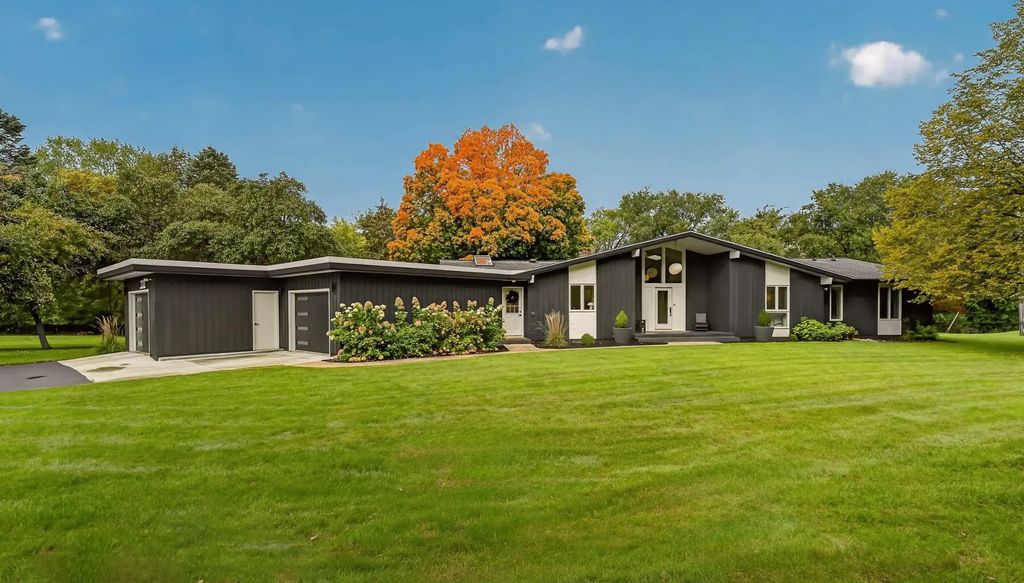 2221 Hillside Lane Sw, Rochester
