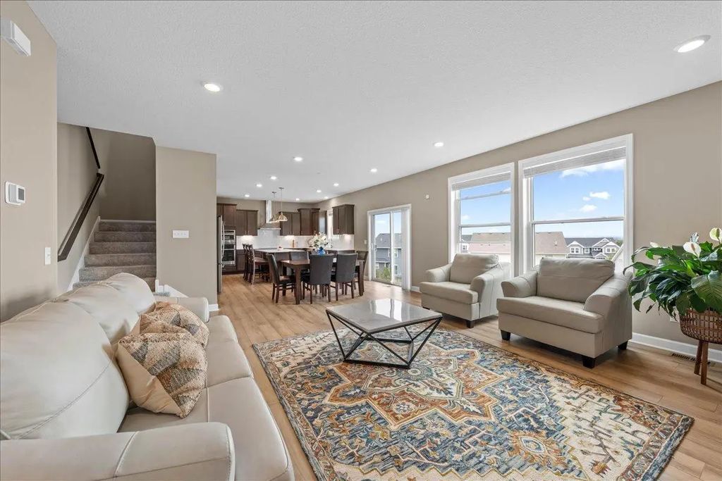 819 Spancil Hill View, Woodbury