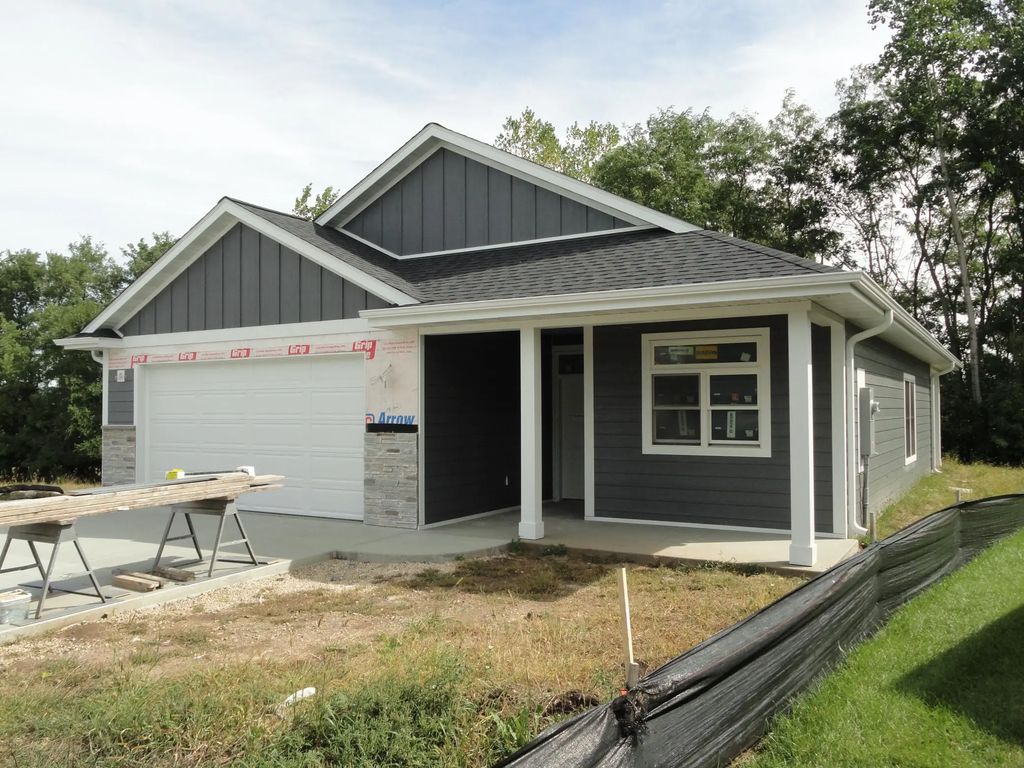 1041 Harvest Way, Lake City