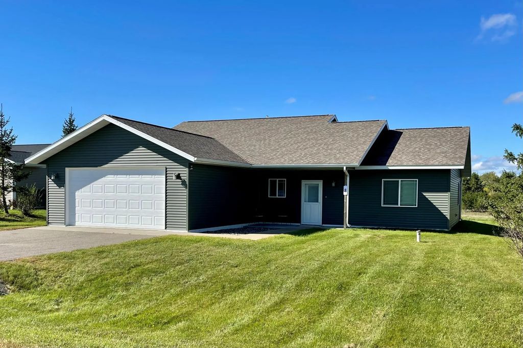 2008 Whiting Road Nw 8, Bemidji