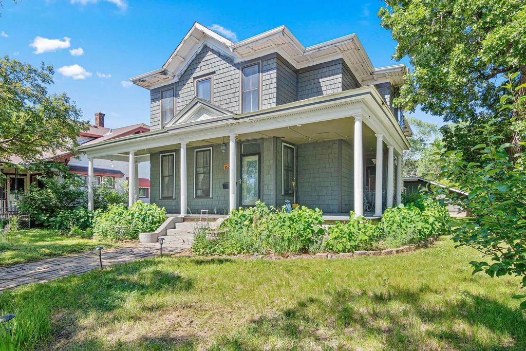 1629 Bryant Avenue N, Minneapolis