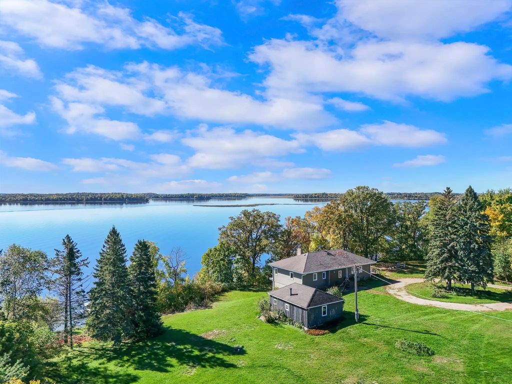 38246 Co Hwy 35, Dent