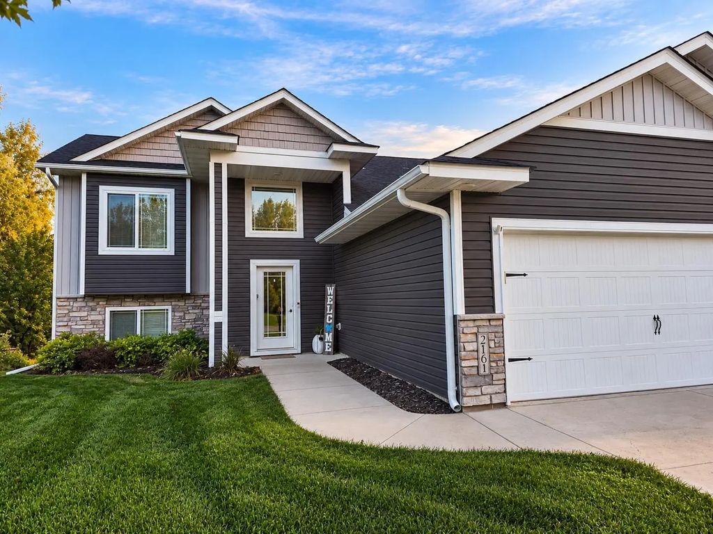2161 Maple Street Sw, Howard Lake