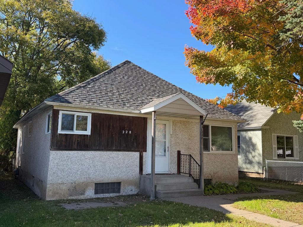228 Winona Avenue, Ironton