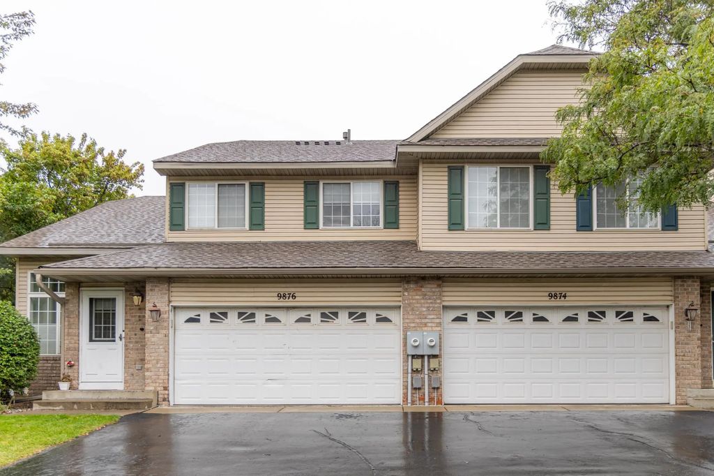 9876 Hamlet Lane S, Cottage Grove