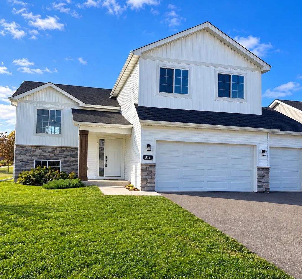 516 Emmy Lane, Hanover