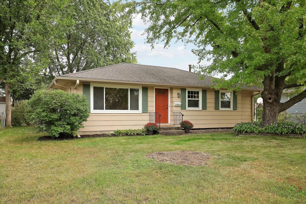 10307 Nicollet Avenue S, Bloomington