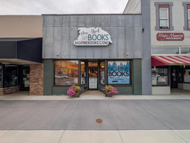 126 W Main Street, Perham