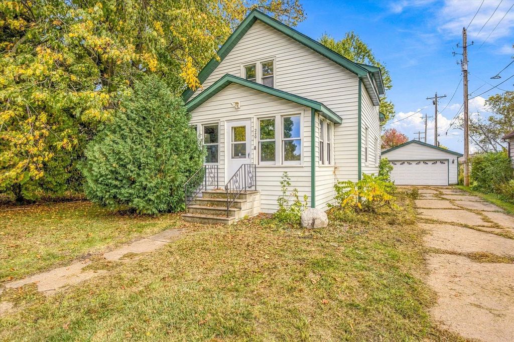 240 S Eliot Avenue, Rush City