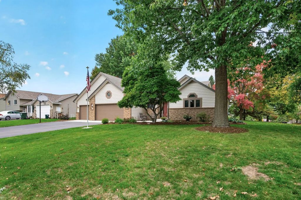 7935 174th Street W, Lakeville