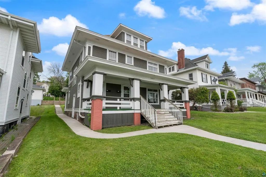 1415 E 4th Street, Duluth