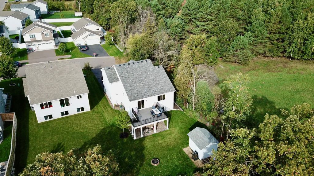 23711 Marigold Street Nw, Saint Francis