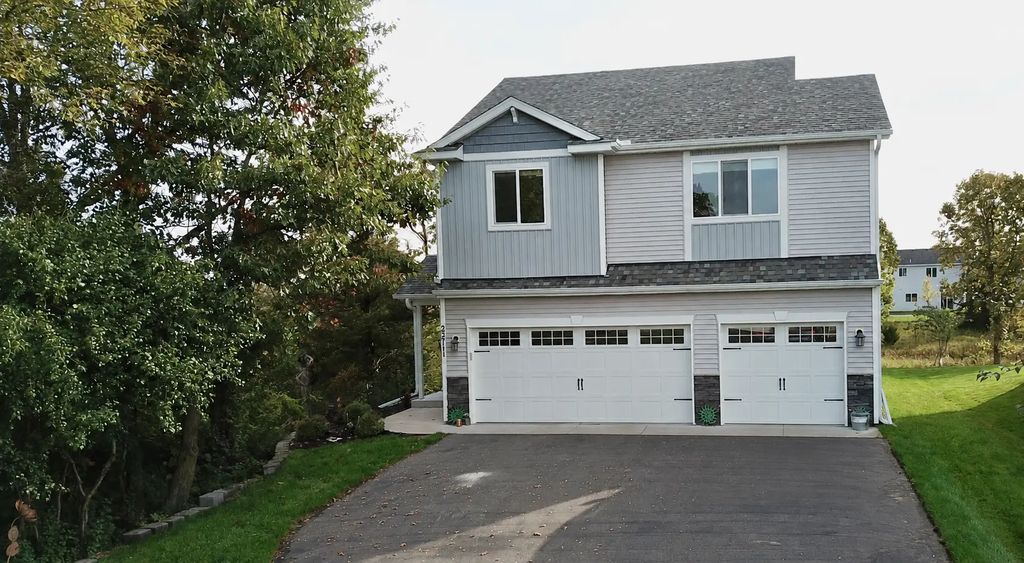 23711 Marigold Street Nw, Saint Francis