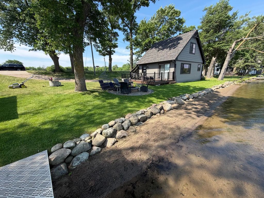 1160 County Road H, New Richmond