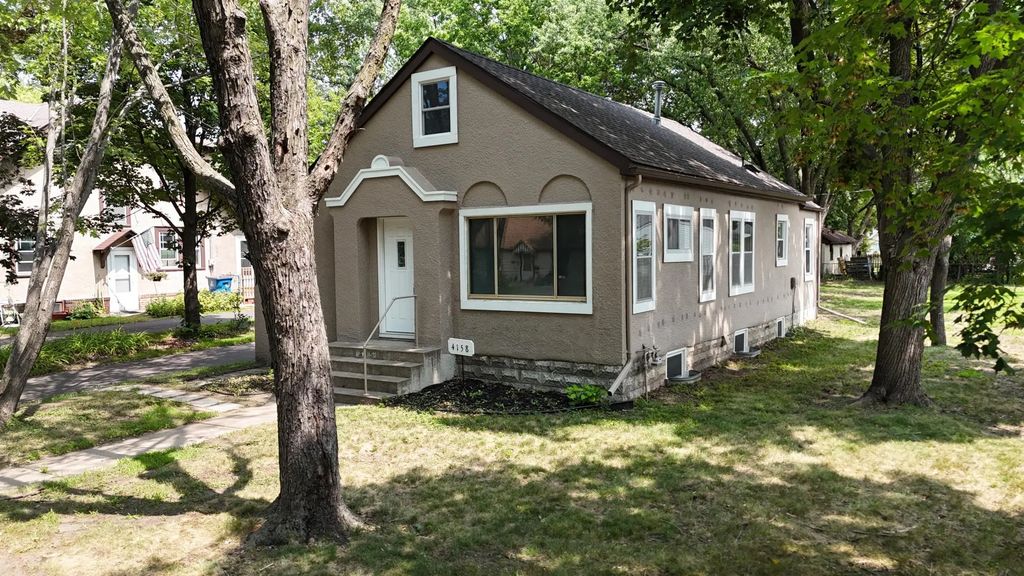 4158 Zane Avenue N, Robbinsdale