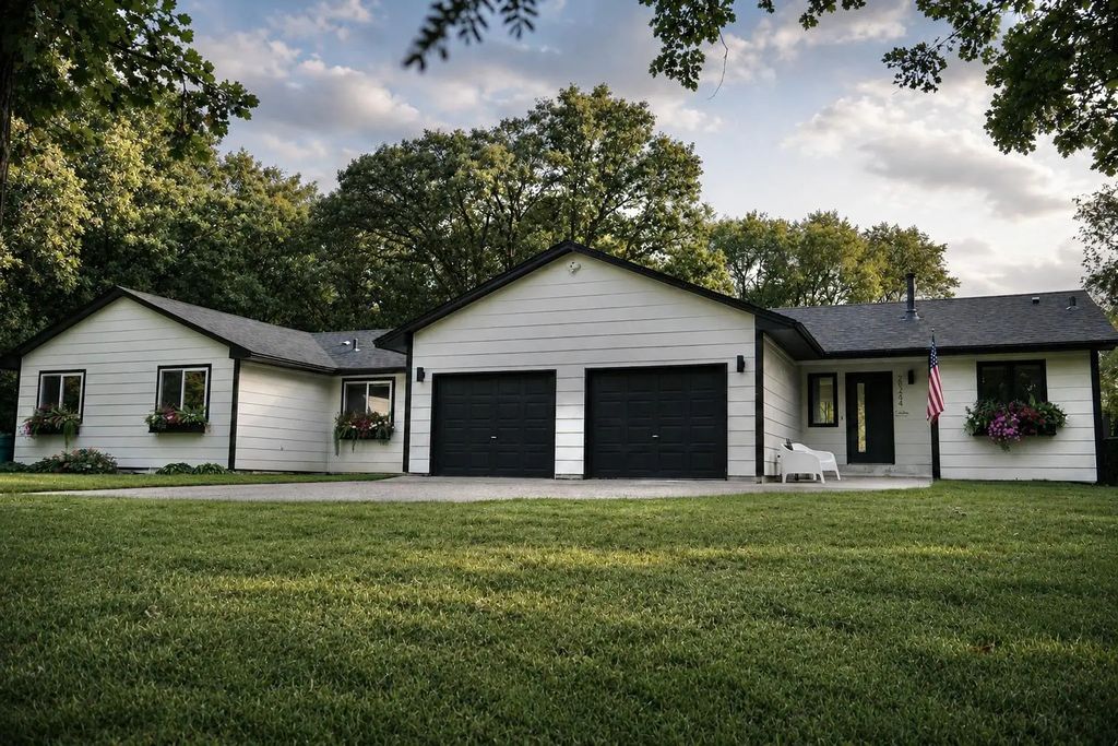 20264 180th Court, Big Lake