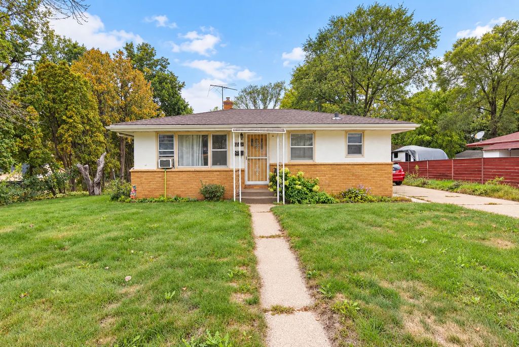 1445 Mcafee Street, Saint Paul