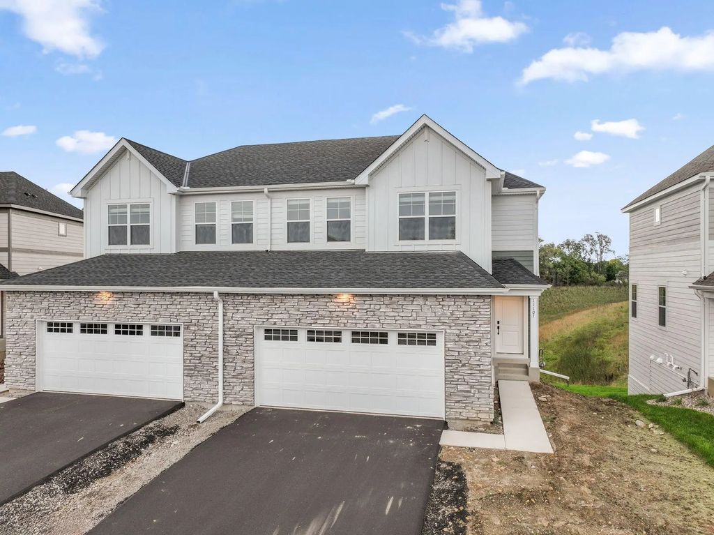 11107 203rd Street W, Lakeville