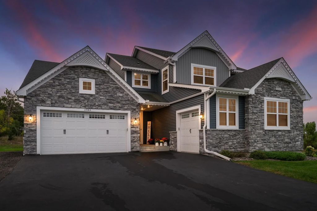 15165 Marmoset Street Nw, Ramsey