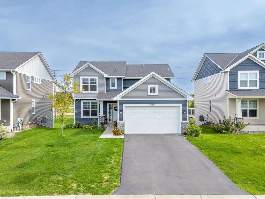 19921 64th Avenue, Hamel