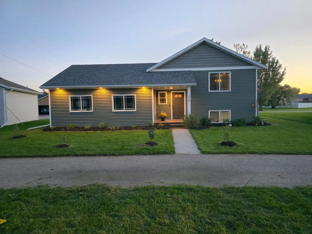 2028 Nelson Drive, Thief River Falls