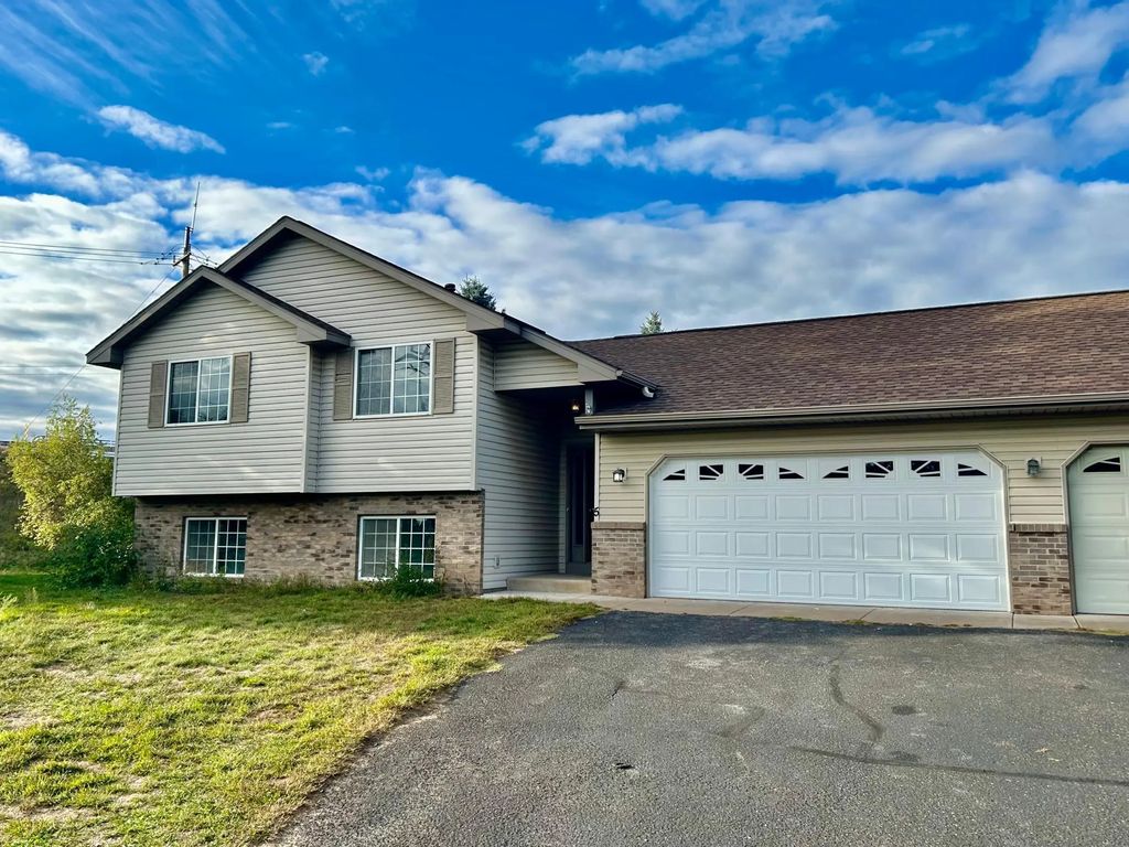 5 Elm Street, Lino Lakes