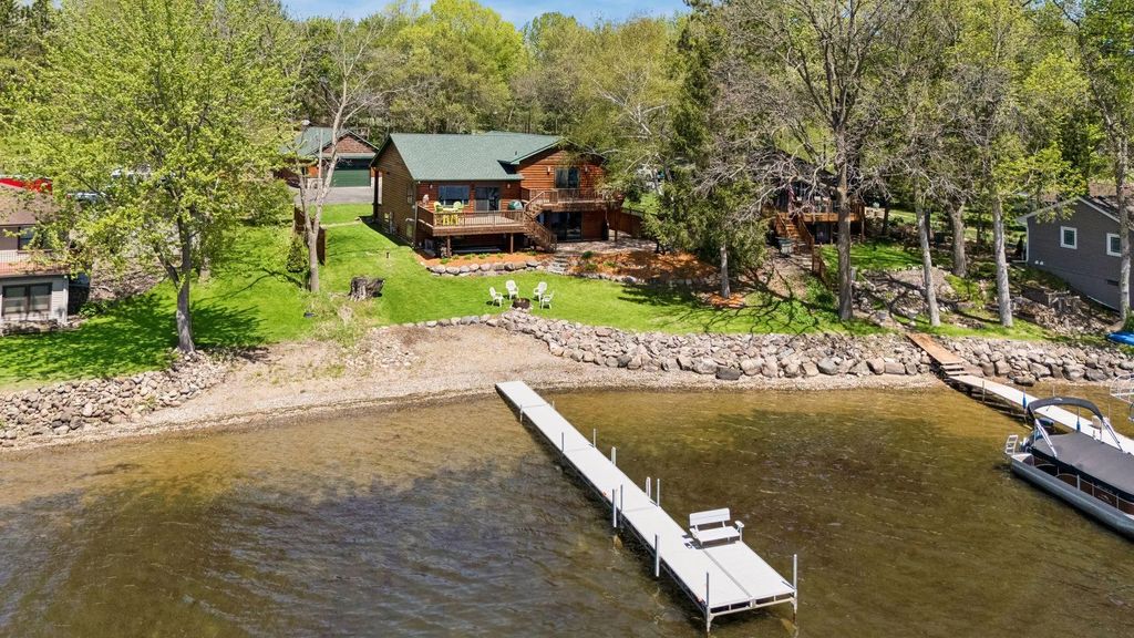 32940 Nueman Trail, Lindstrom