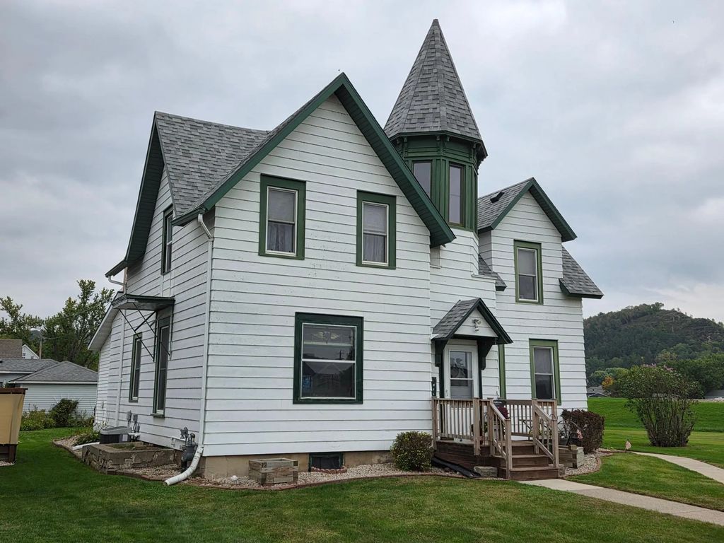 201 E Rushford Avenue, Rushford