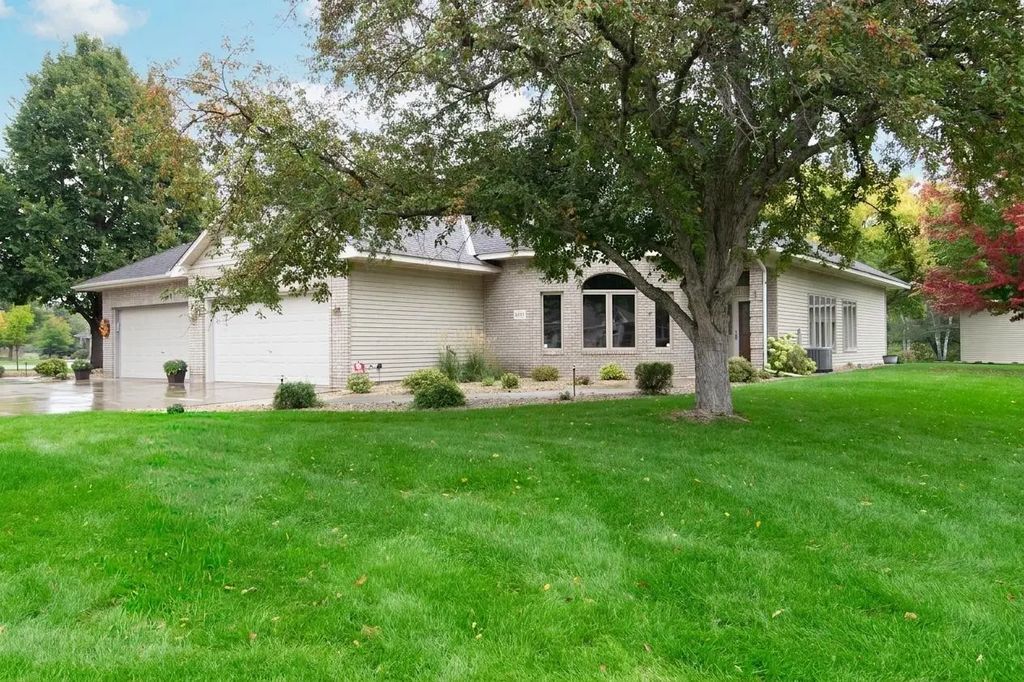 12133 Bluebird Circle Nw, Coon Rapids