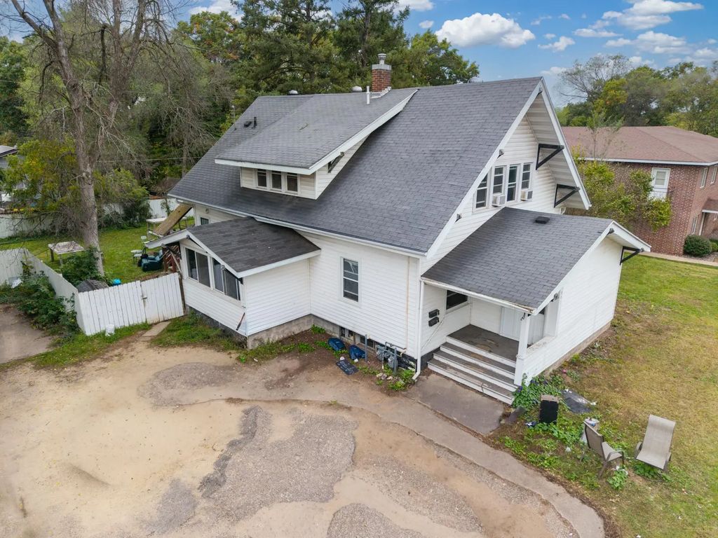 1901 Broadway Street S, Menomonie