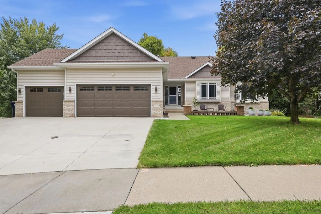 14159 Bluebird Trail Ne, Prior Lake