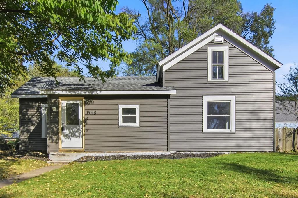2015 2nd Street, Eau Claire