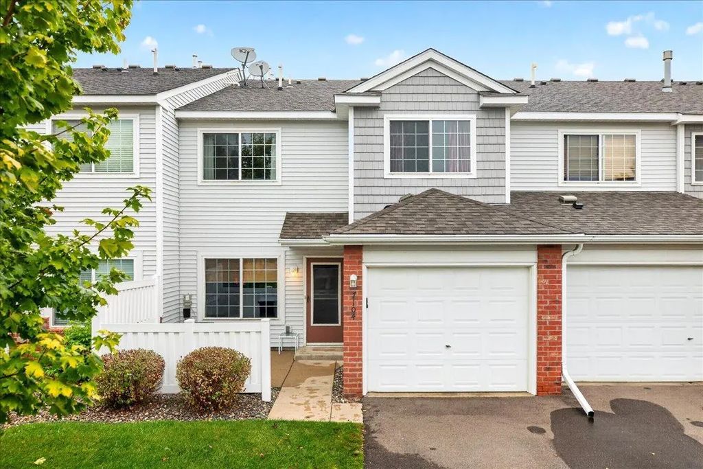 7104 Quail Avenue Ne, Otsego