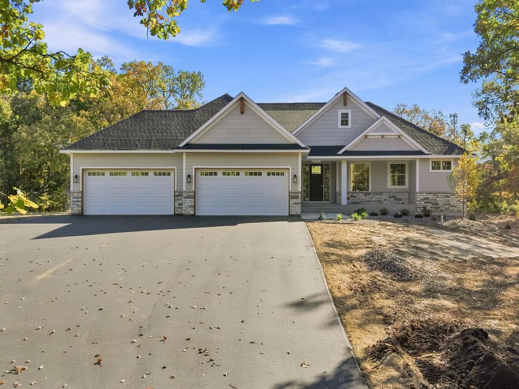 20449 Salem Street Nw, Elk River