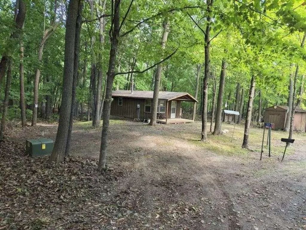 5821 Birchview Road W, Grasston