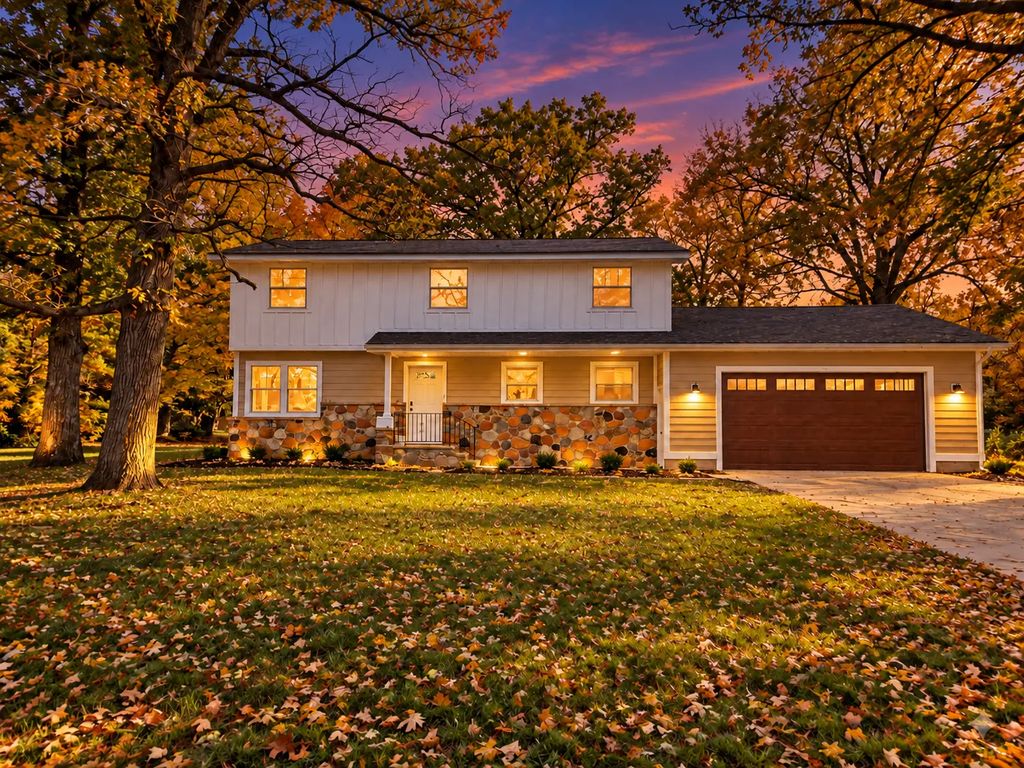 10814 Pioneer Drive Se, Milaca