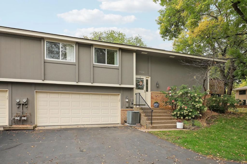 13624 74th Place N, Maple Grove