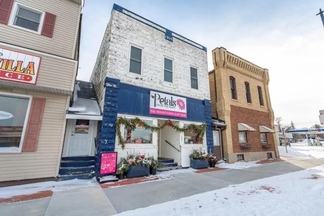 121 S Broadway, Pelican Rapids