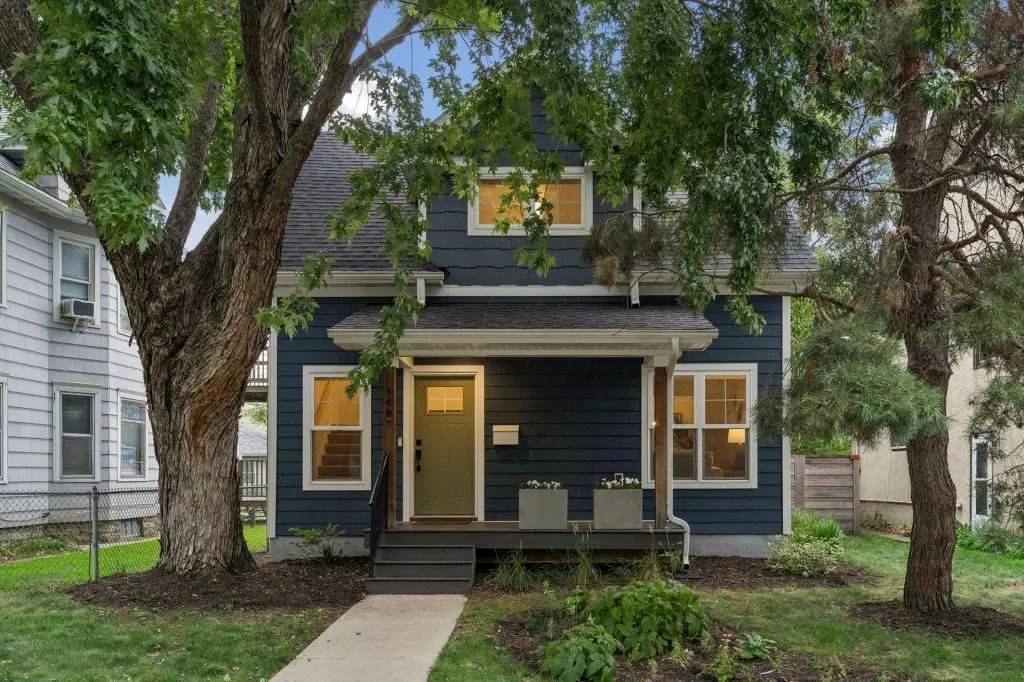 1407 Monroe St Ne, Minneapolis
