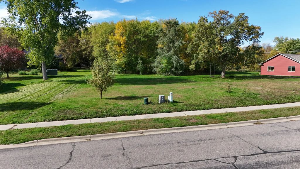 2355 Providence Place Ne, Sauk Rapids