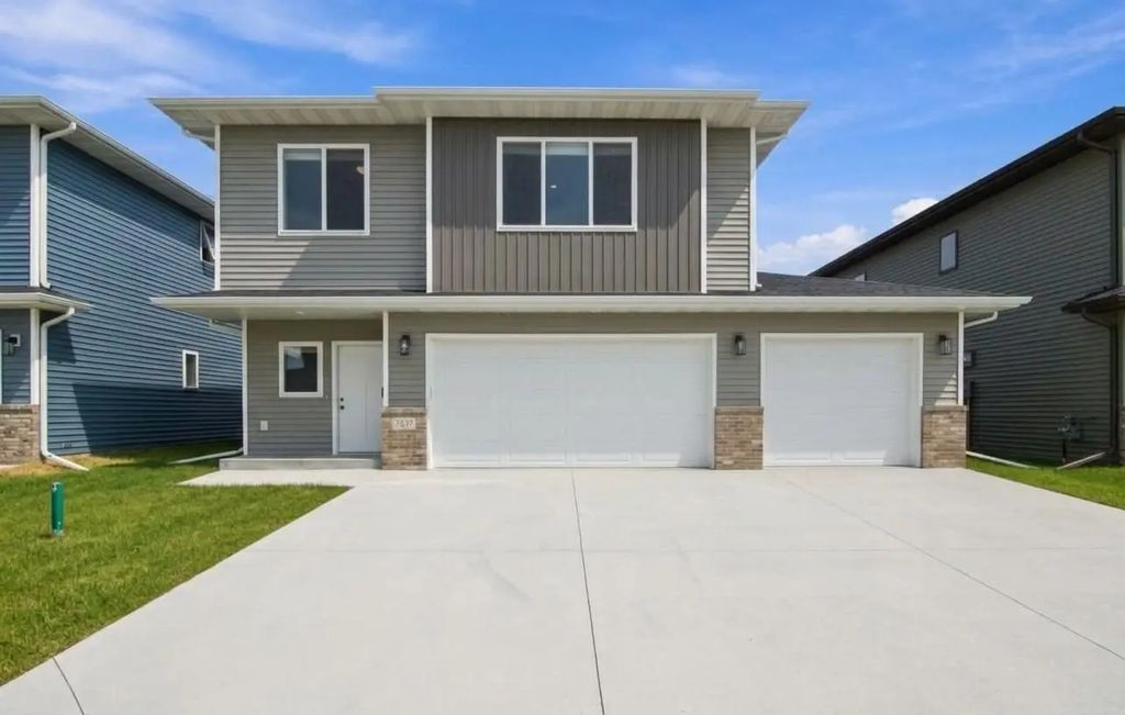 7337 Madelyn Lane S, Fargo