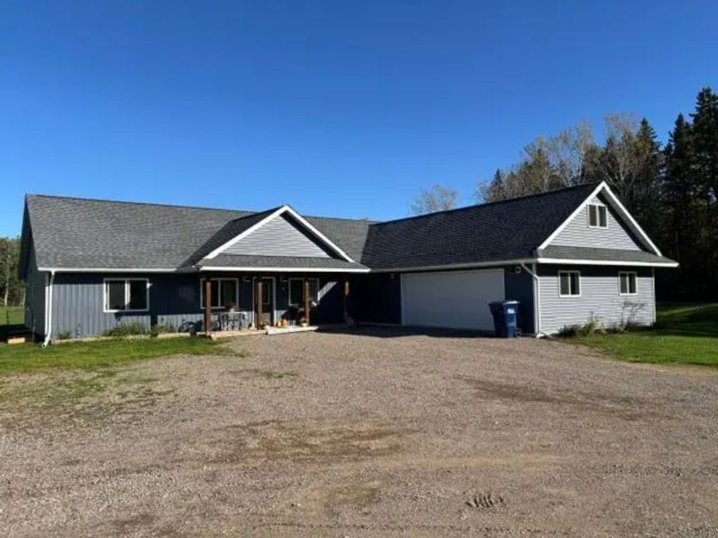 4006 Saari Road, Hibbing