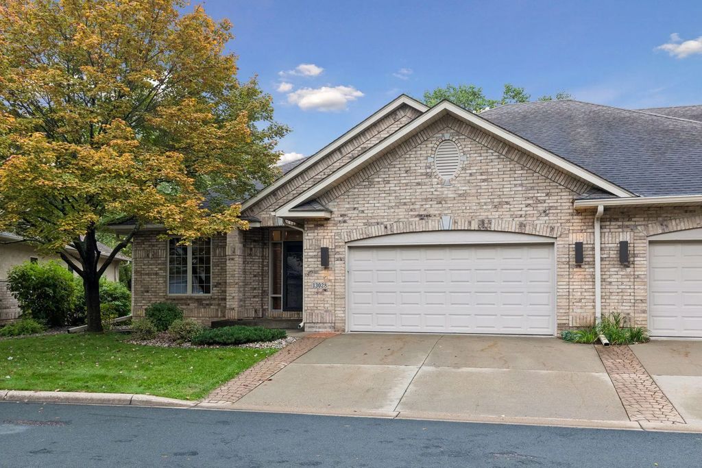 13028 Garvin Brook Lane, Apple Valley