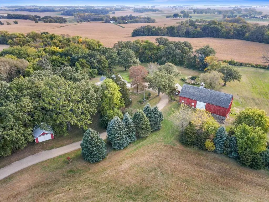 26444 740th Avenue, Albert Lea